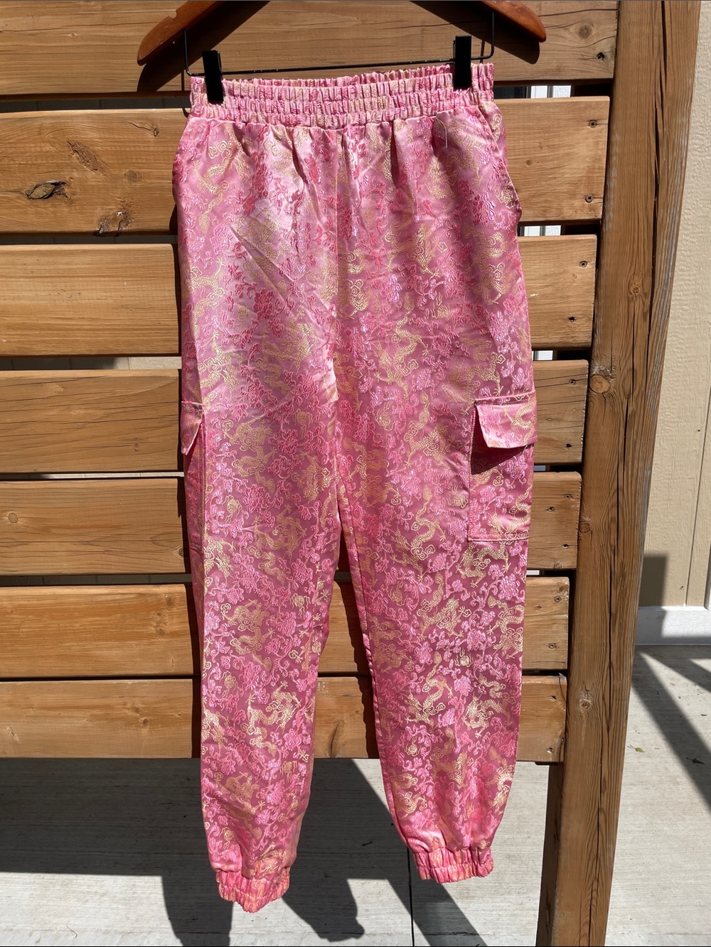 Missguided Pink & Gold Dragon Brocade Cargo Jogger Pants – US 2
